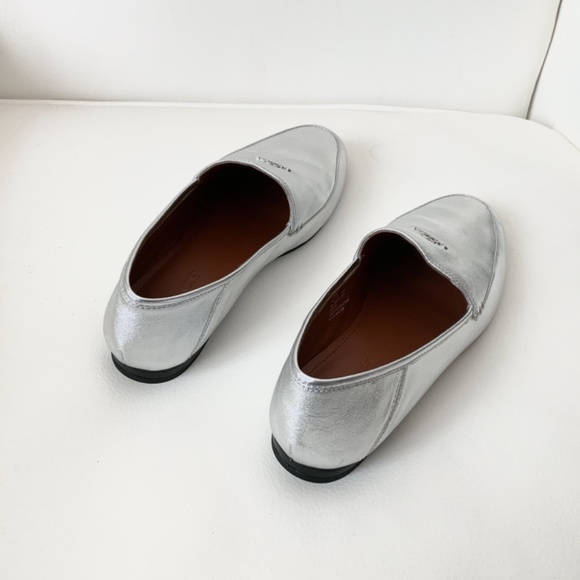 COACH HALLIE SILVER METALLIC LEATHER FLAT HEEL LOAFERS Logo Fashion Shoes 9.5 - Picture 6 of 11